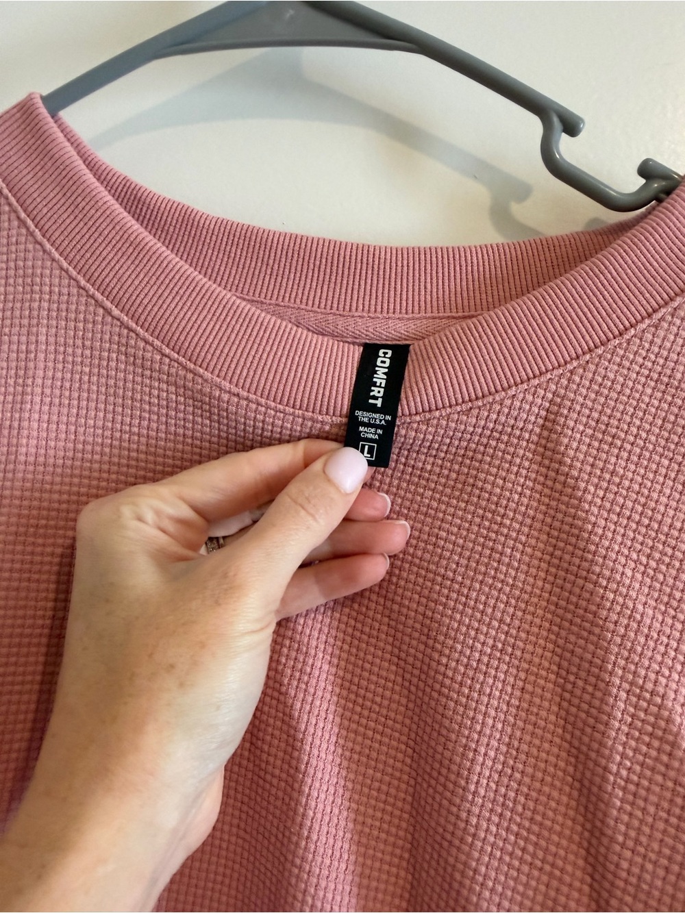 Comfrt Women's Pink Two-Piece Waffle Lounge Set - Picture 5 of 8